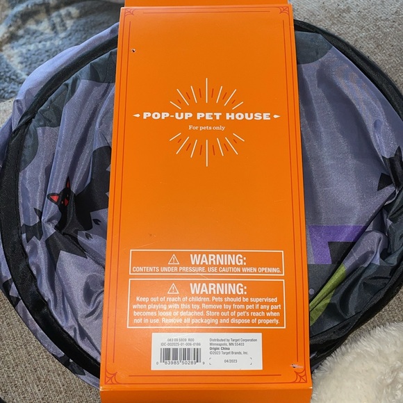 Hyde & Eek Pop Up Halloween Haunted Pet House Instant Light Portable Fold Crate - Picture 5 of 7